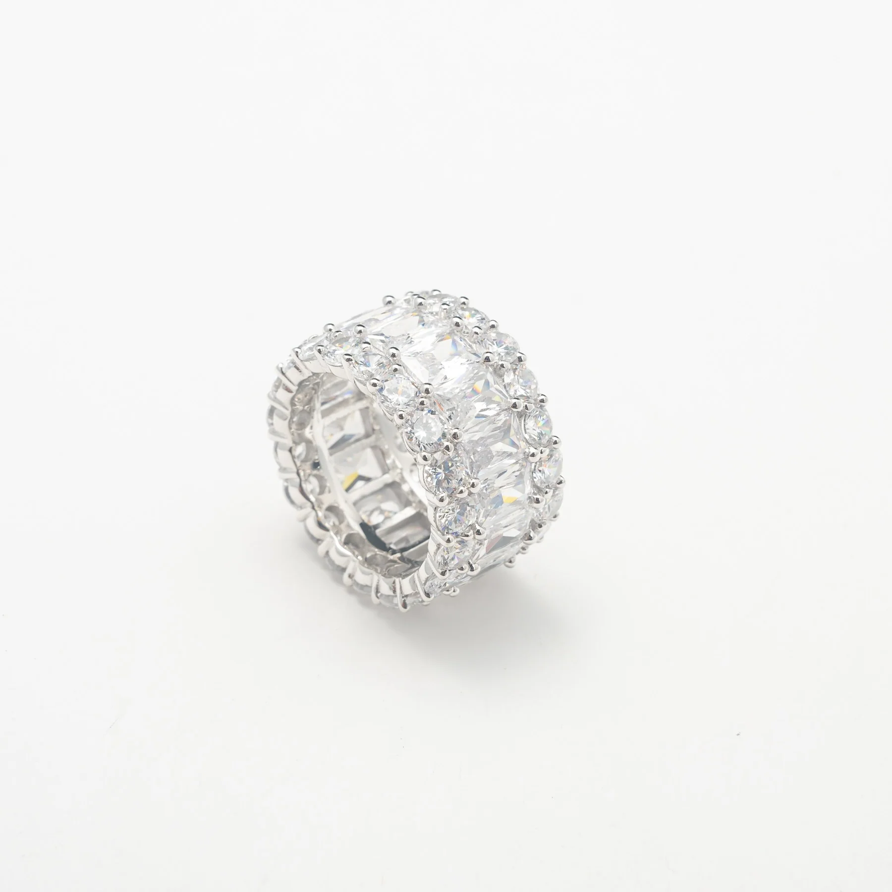 BP Baguette Crystal Band
