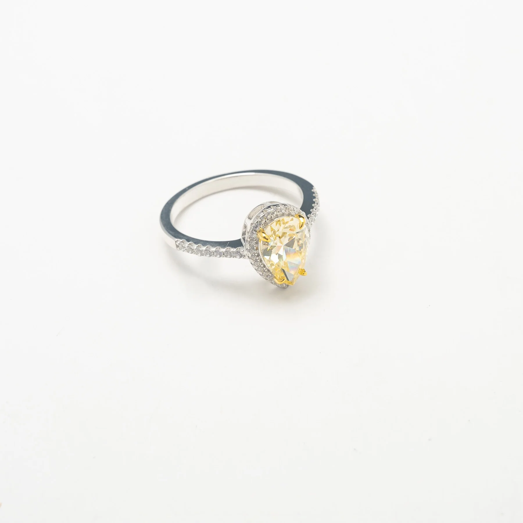 Canary Single Band