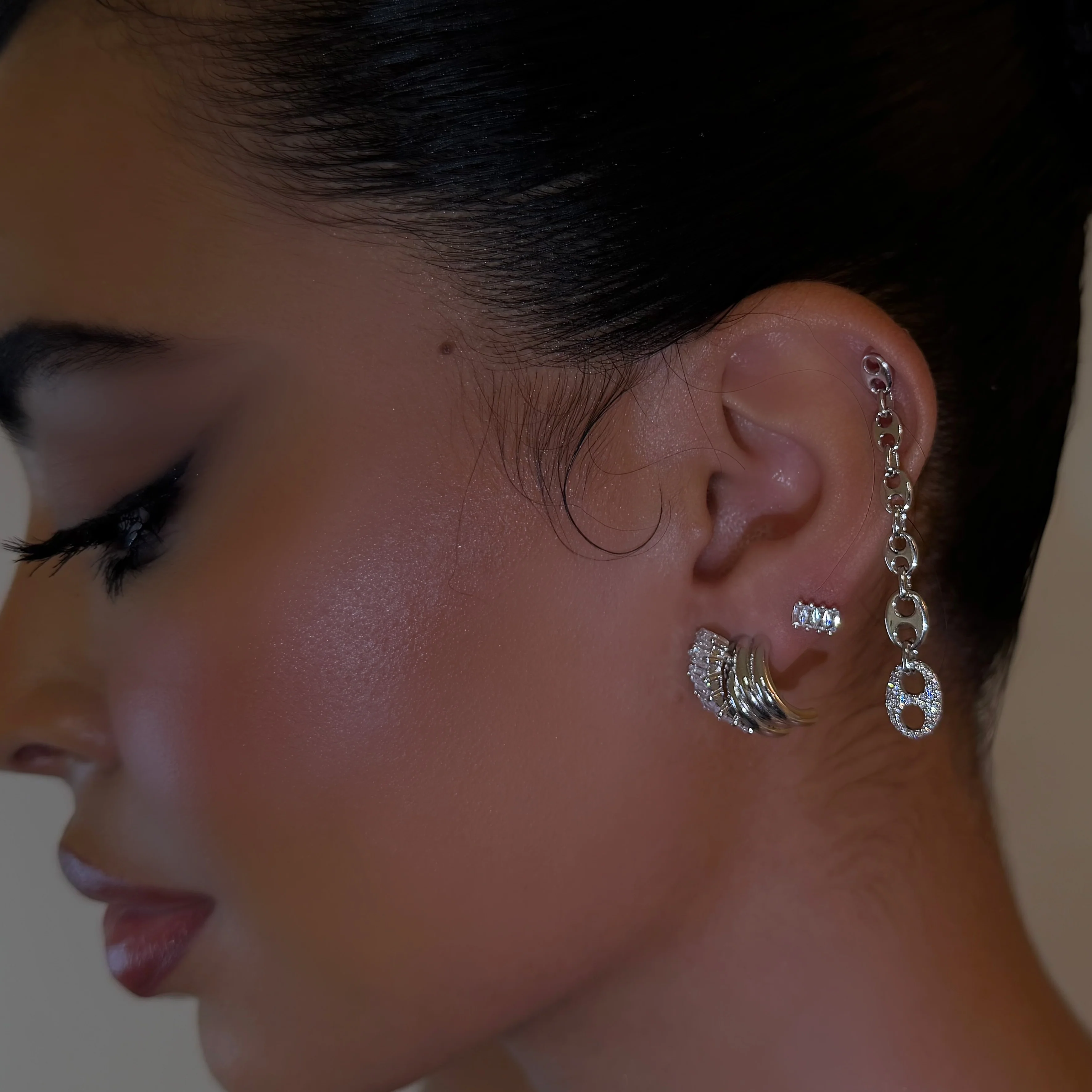 Left Baguette Cluster Stud