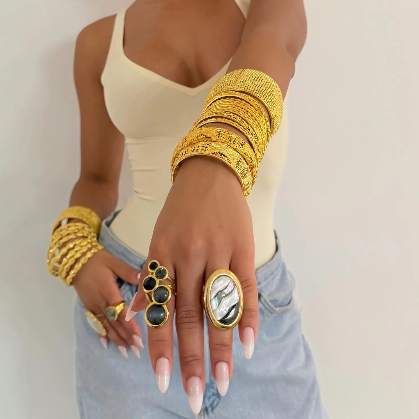 Left Gold Dot Band