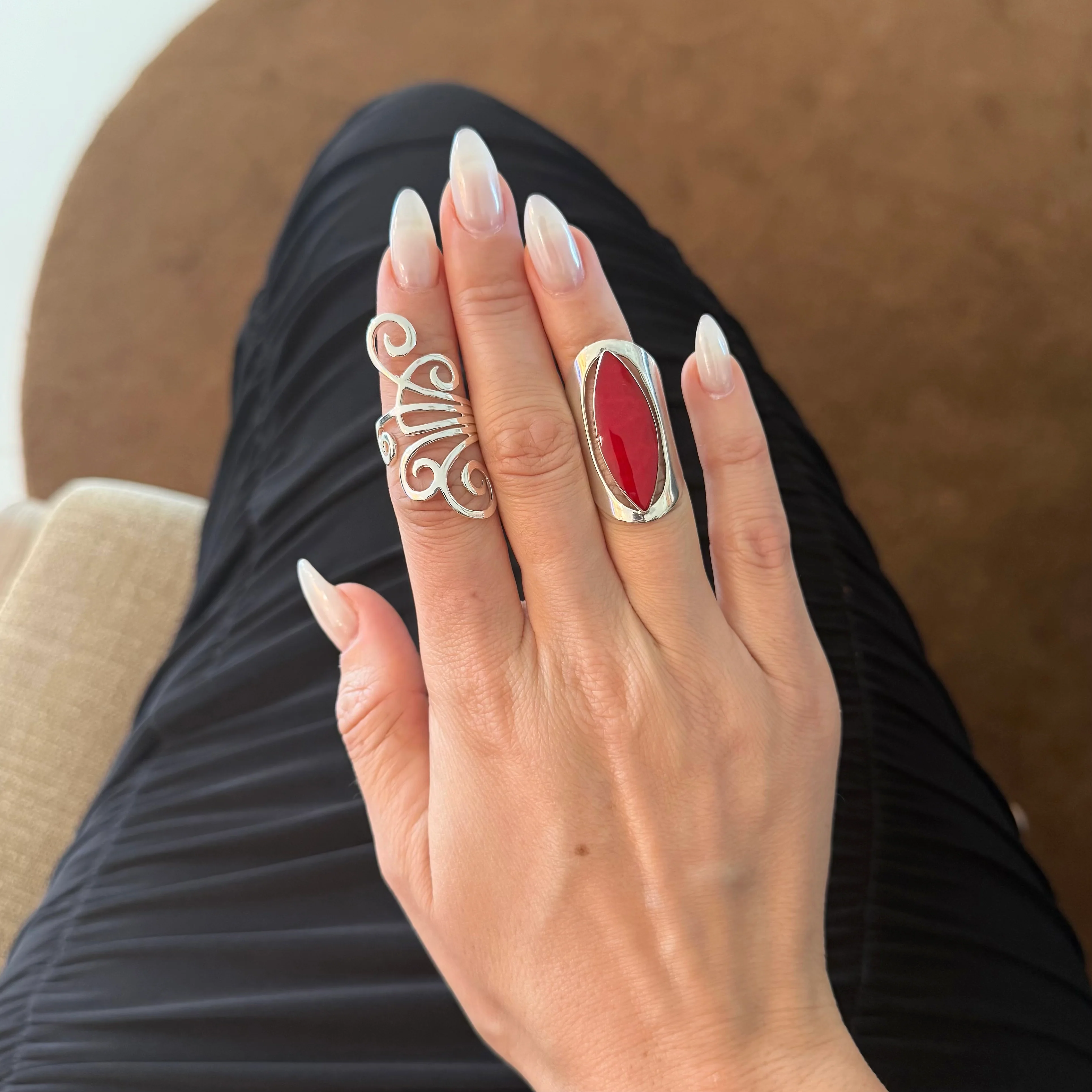 Left Swirl Chrome Band
