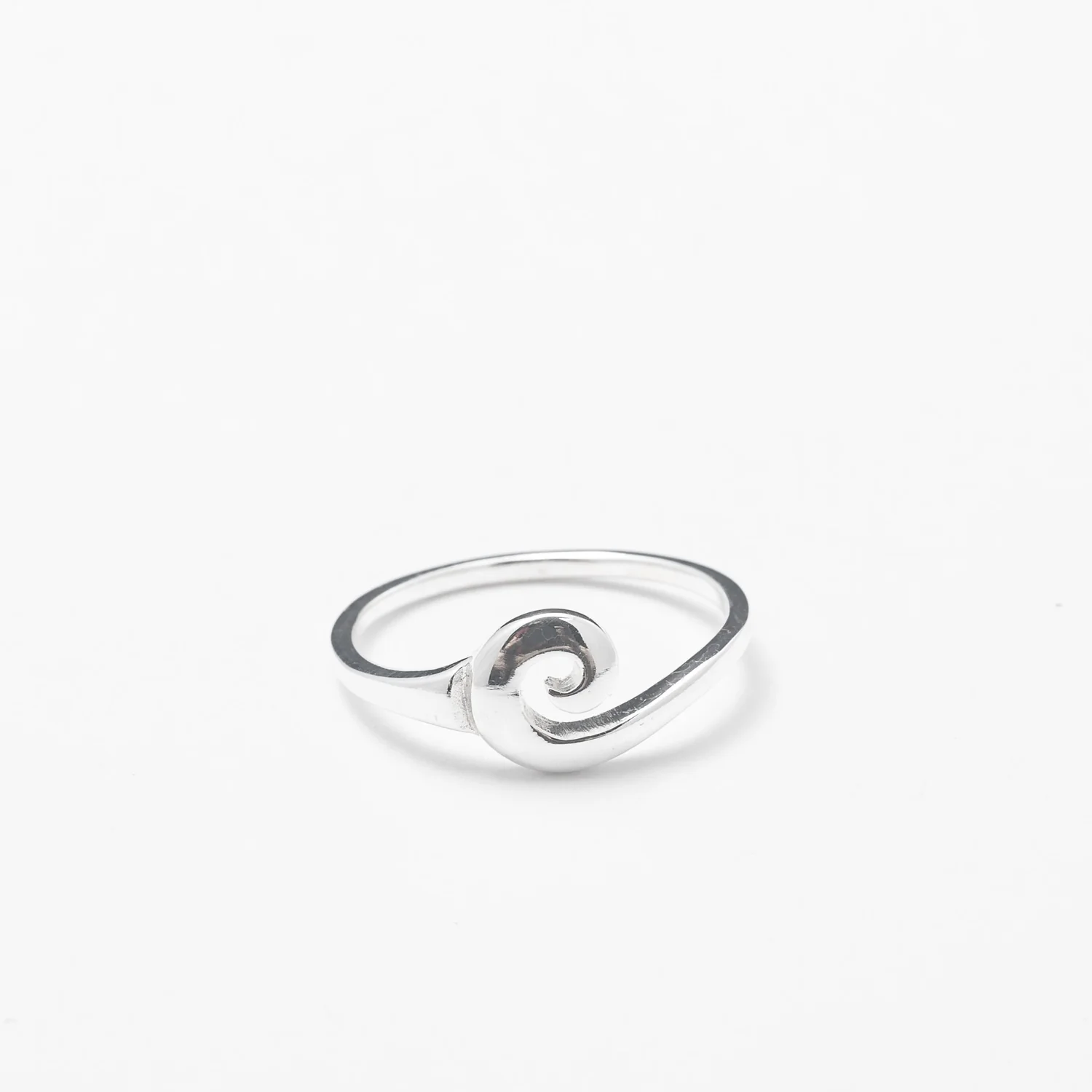 Mini Chrome Single Swirl Ring