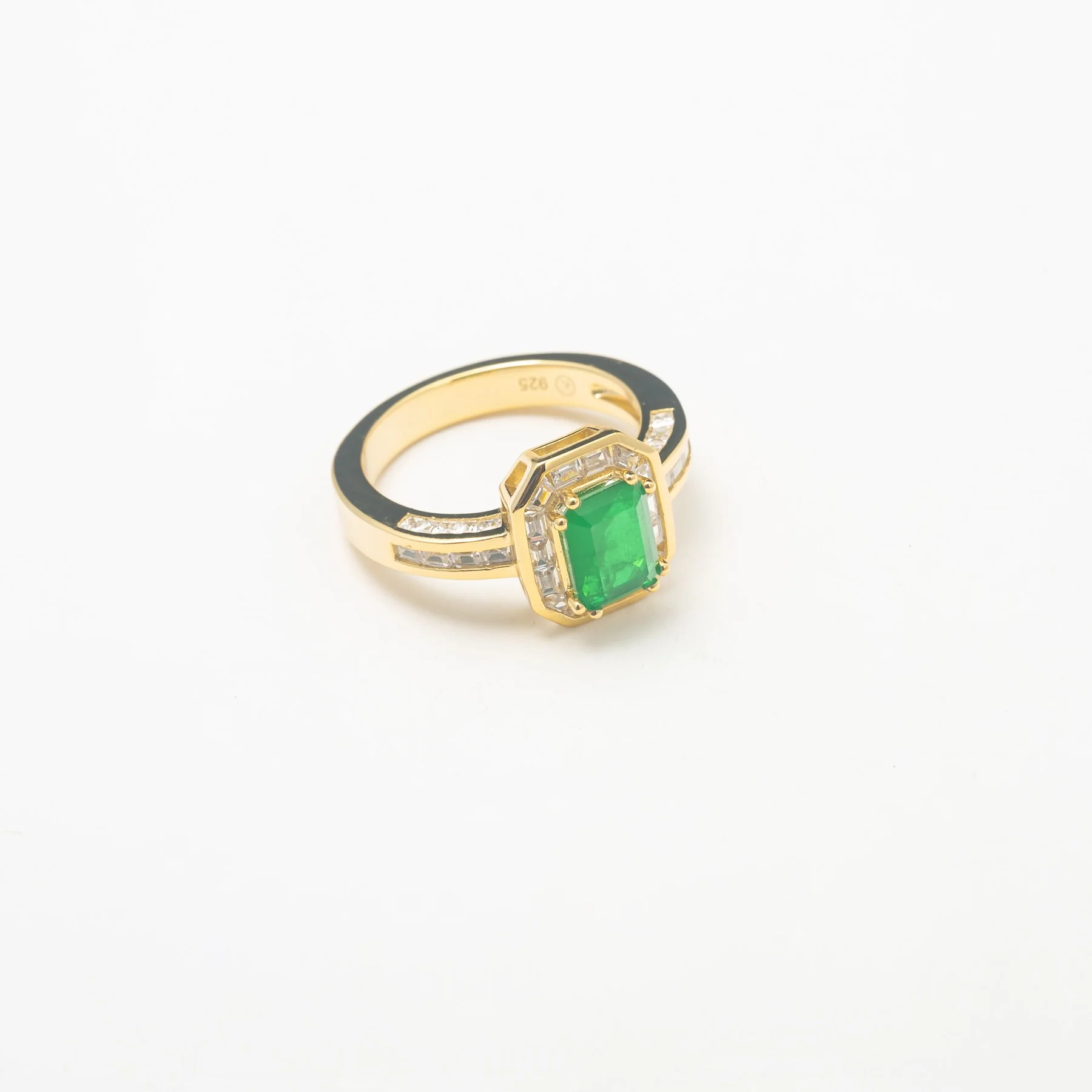 NY Emerald Baguette Band