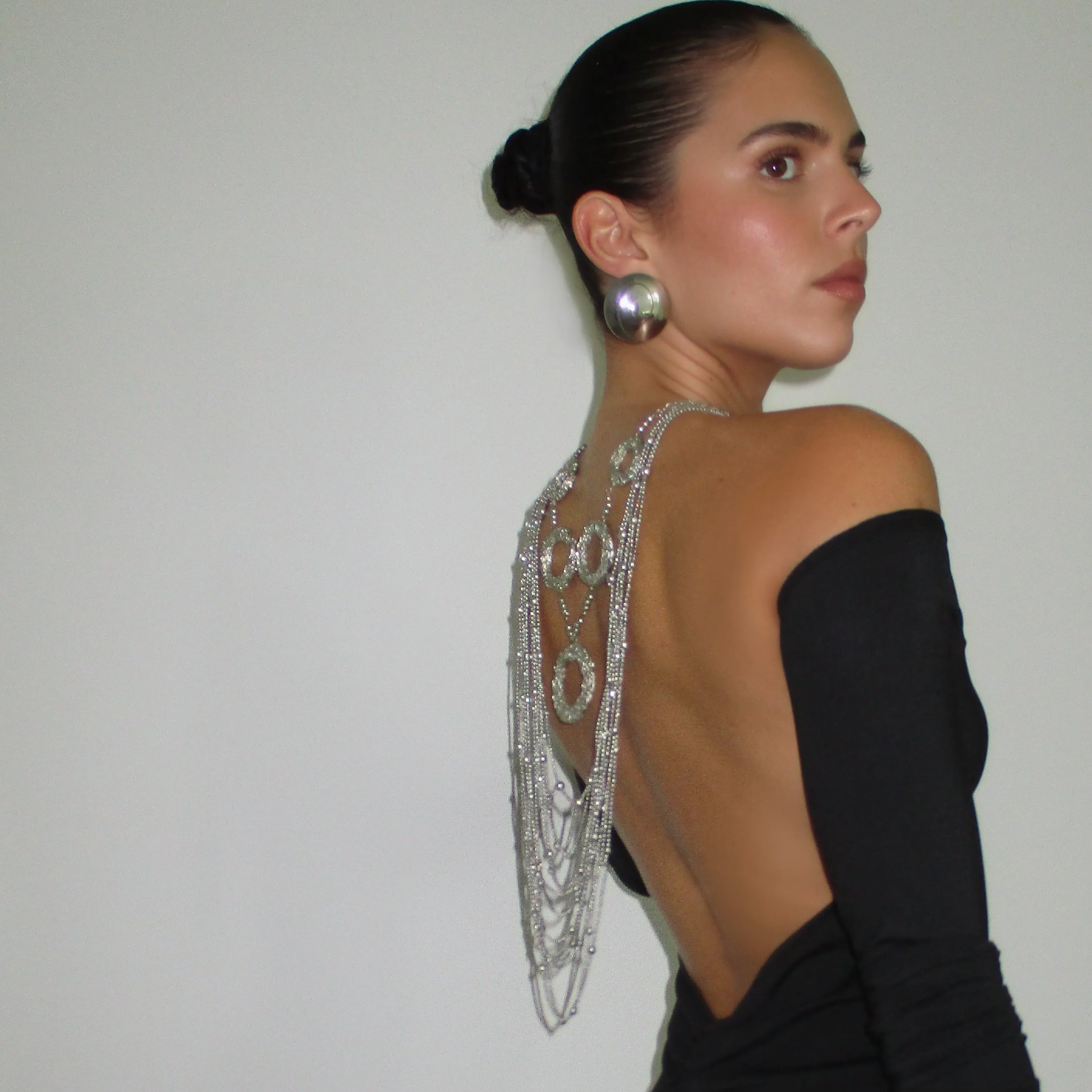 Silver Circular Layered Back Necklace Set - Image 2