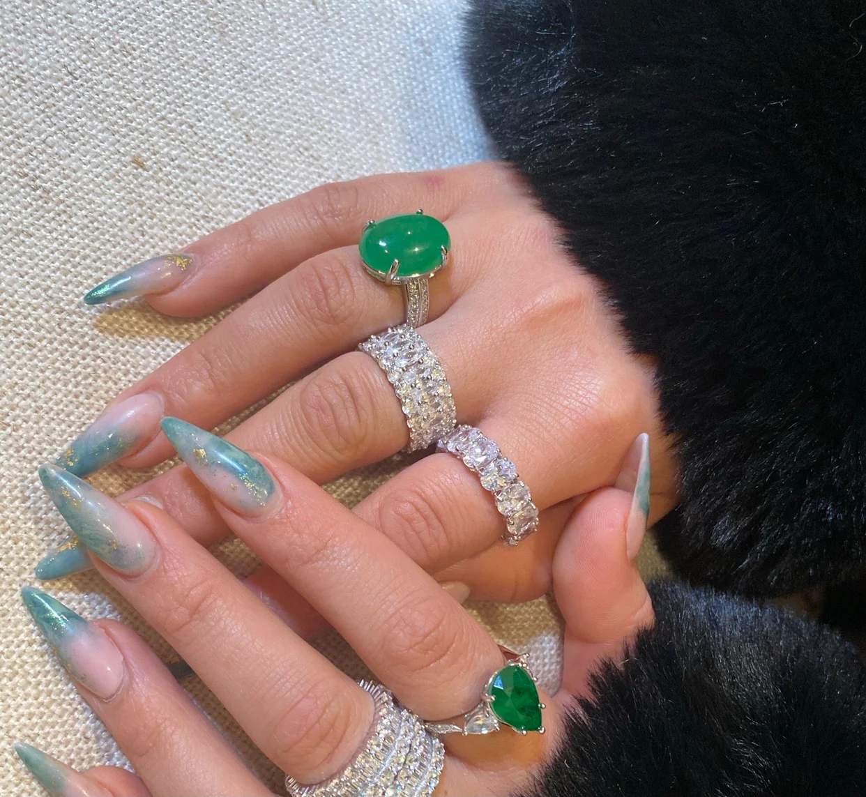Silver Single Jade Stone Ring - Image 2