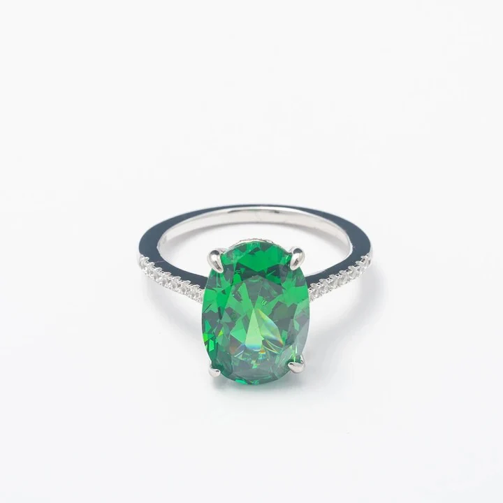 Single Emerald Band
