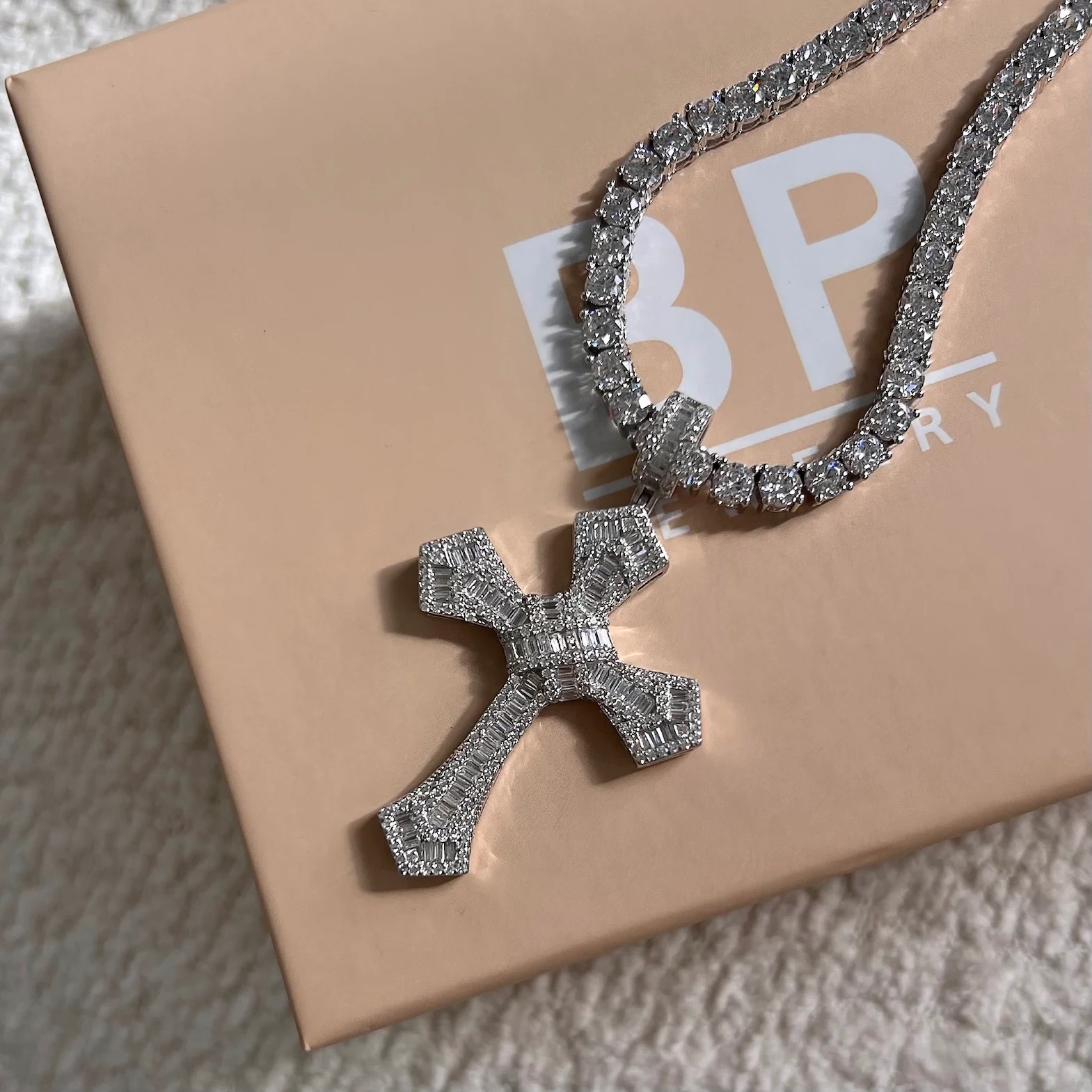 The All Around Knot Silver Cross Set