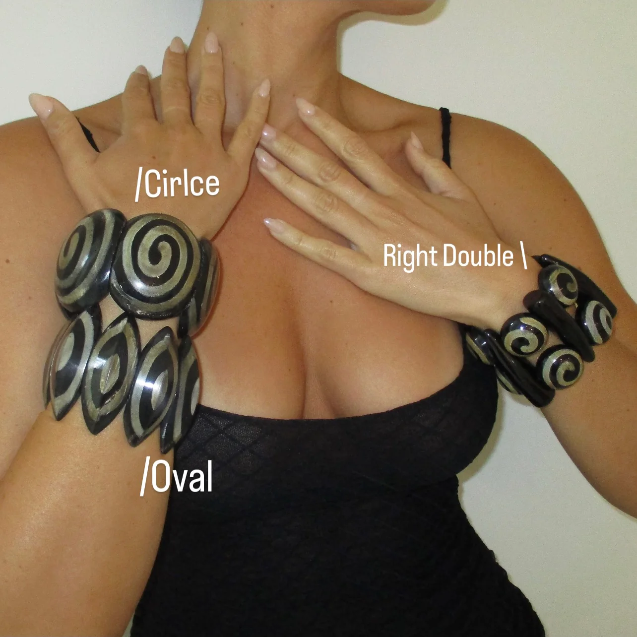 The Black Lining Bracelet - Image 2