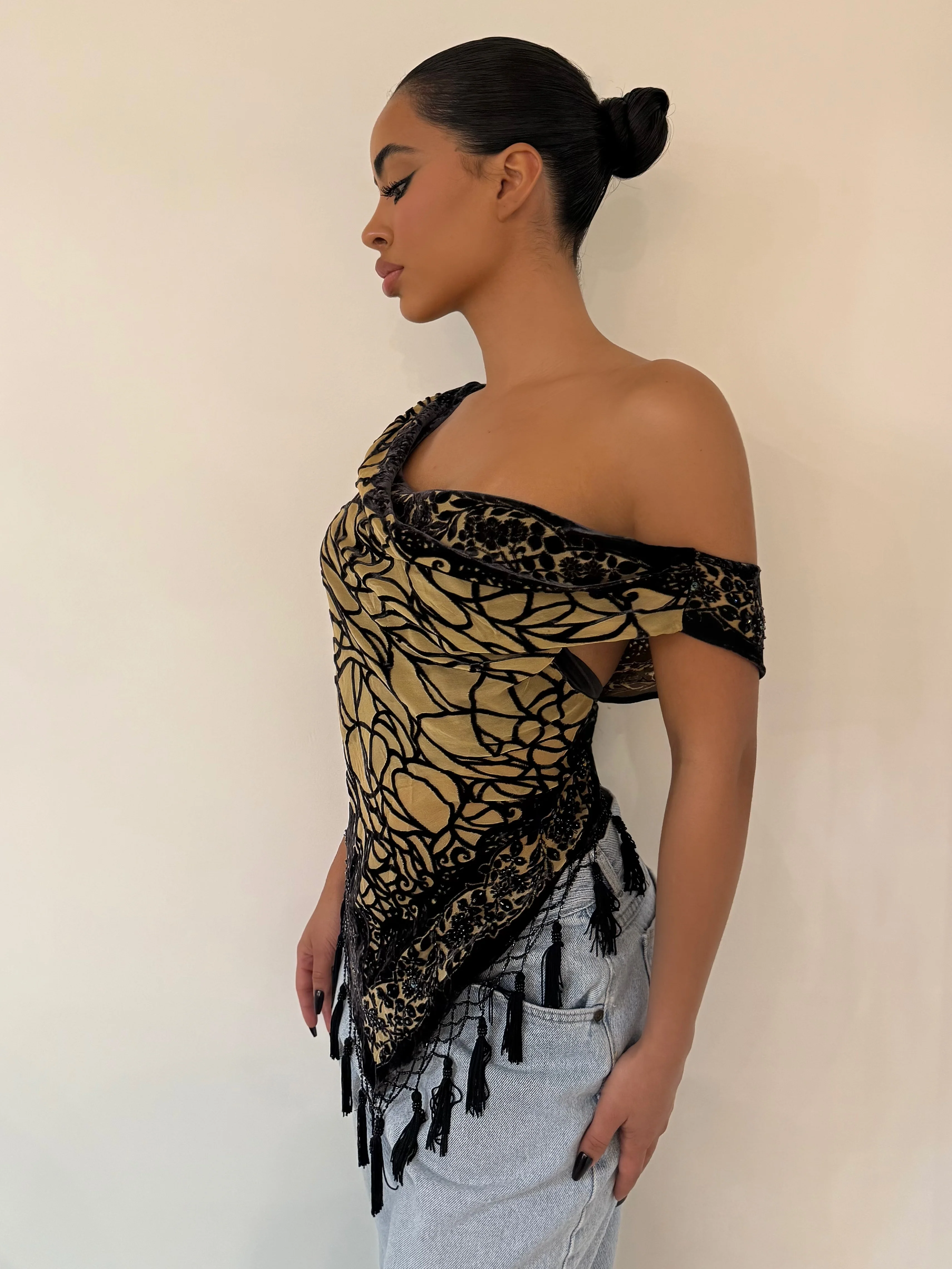 The Black Velvet Top - Image 2