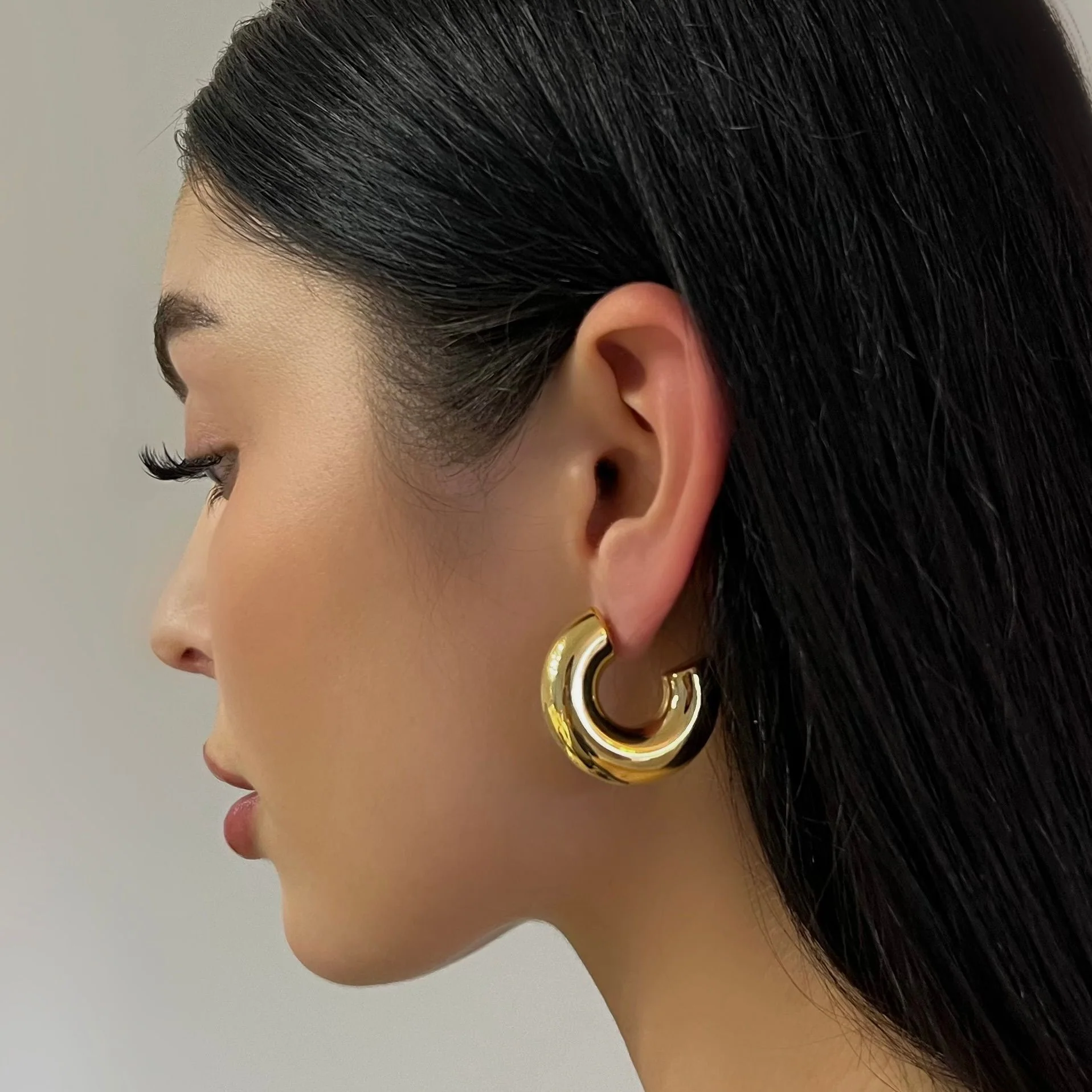 The BP Medium Gold Staple Hoop