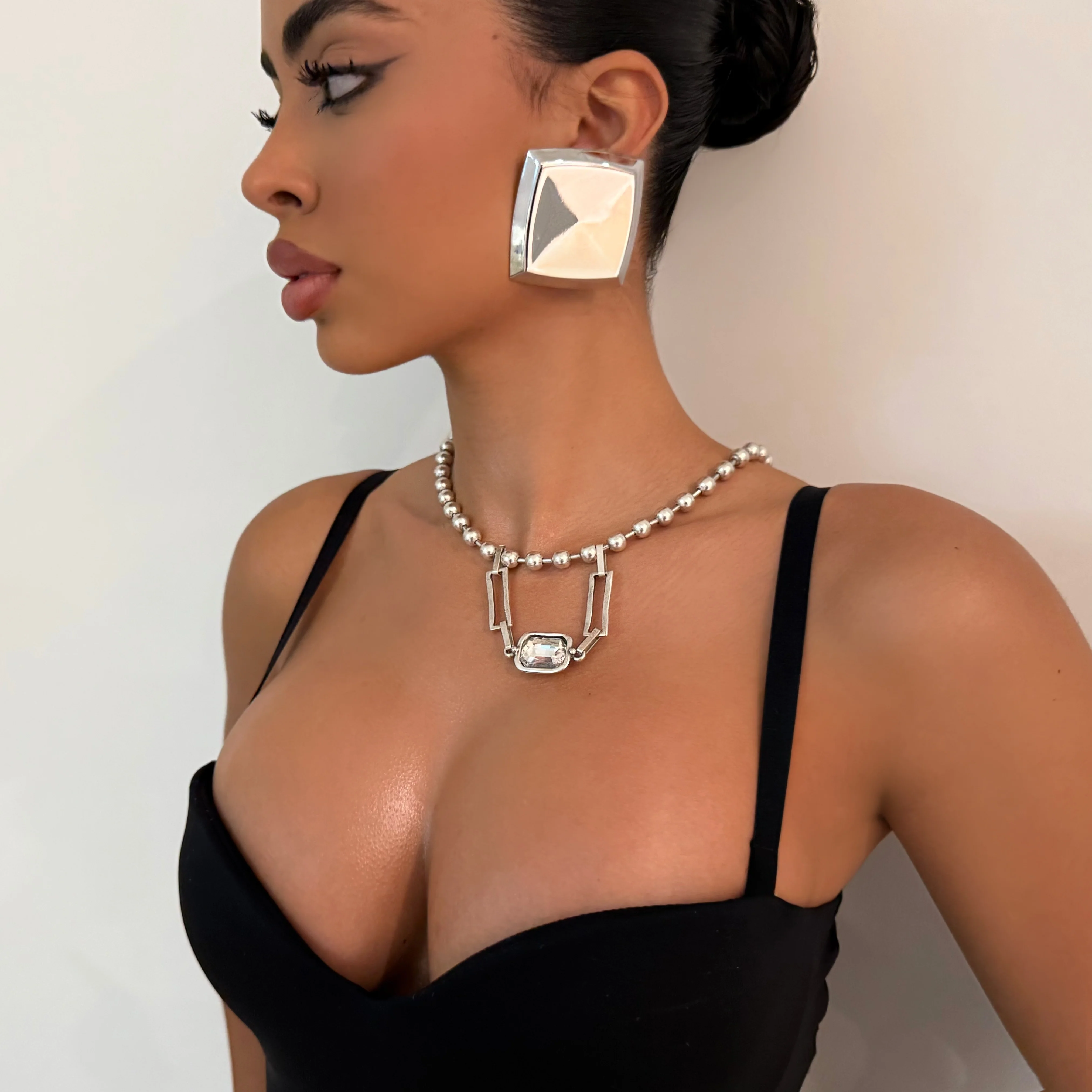 The Chrome Gem Beaded Necklace - Image 2