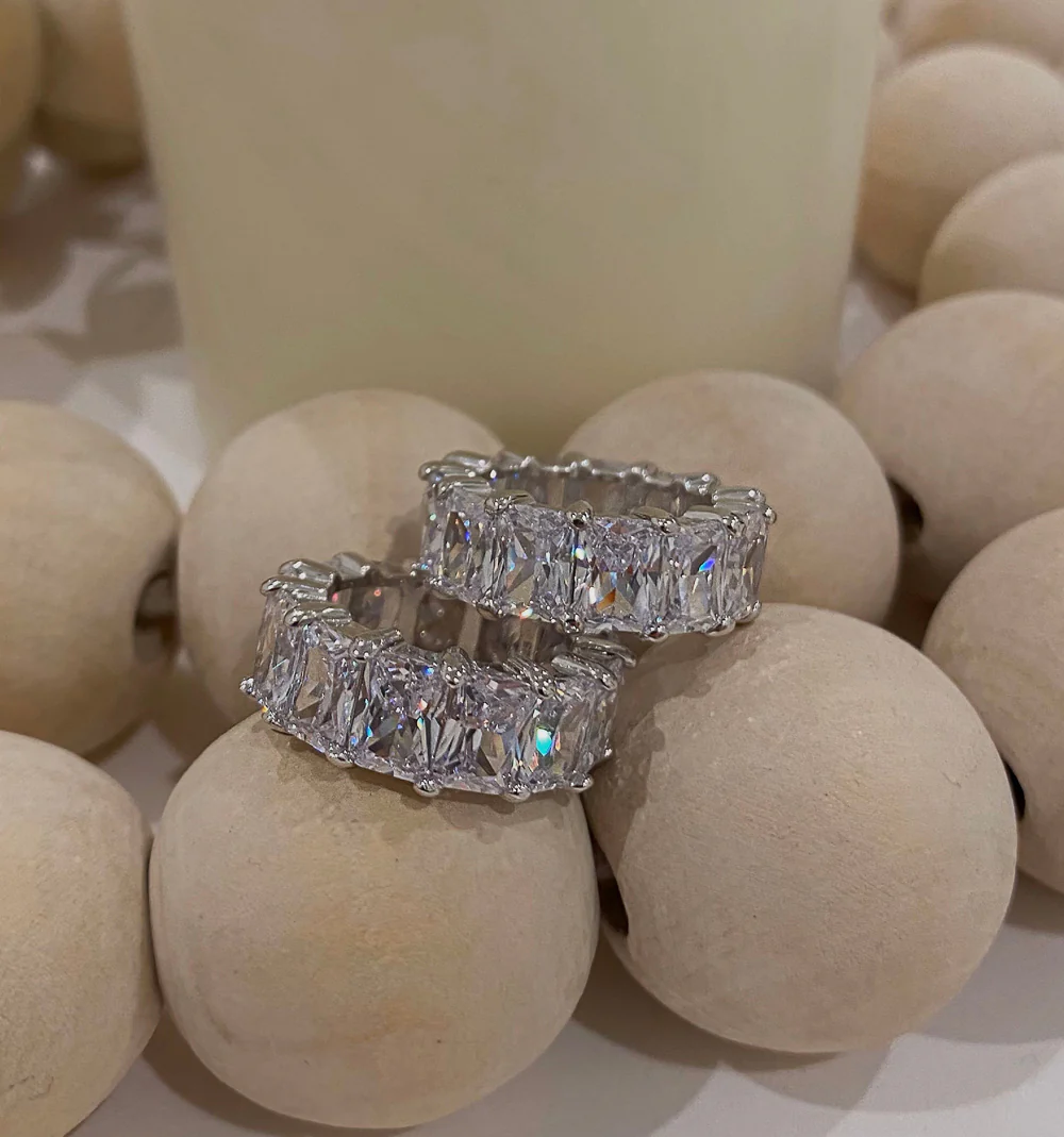 The Classic Rectangle BP Ring