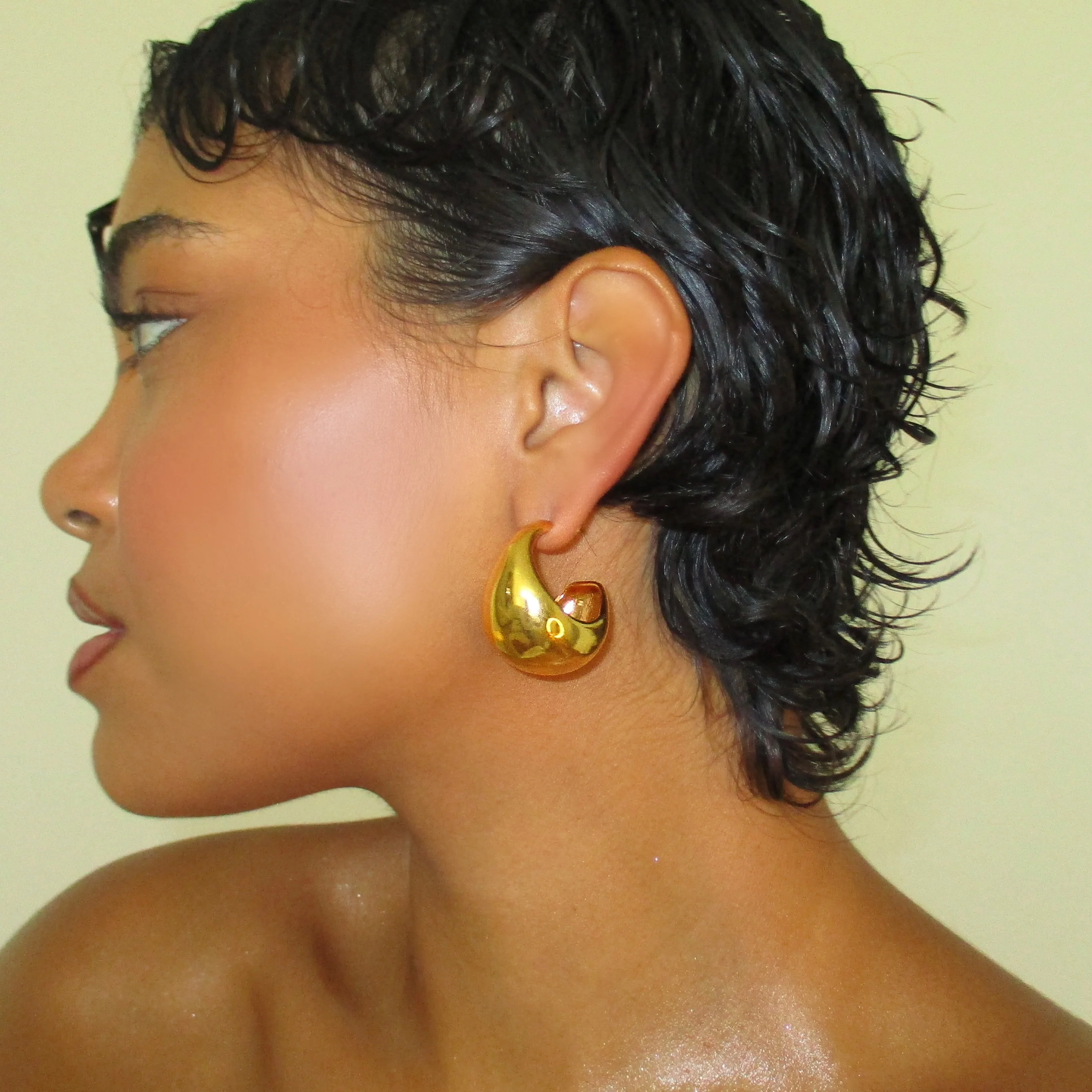 The Gold Chunky Hoops - Image 2