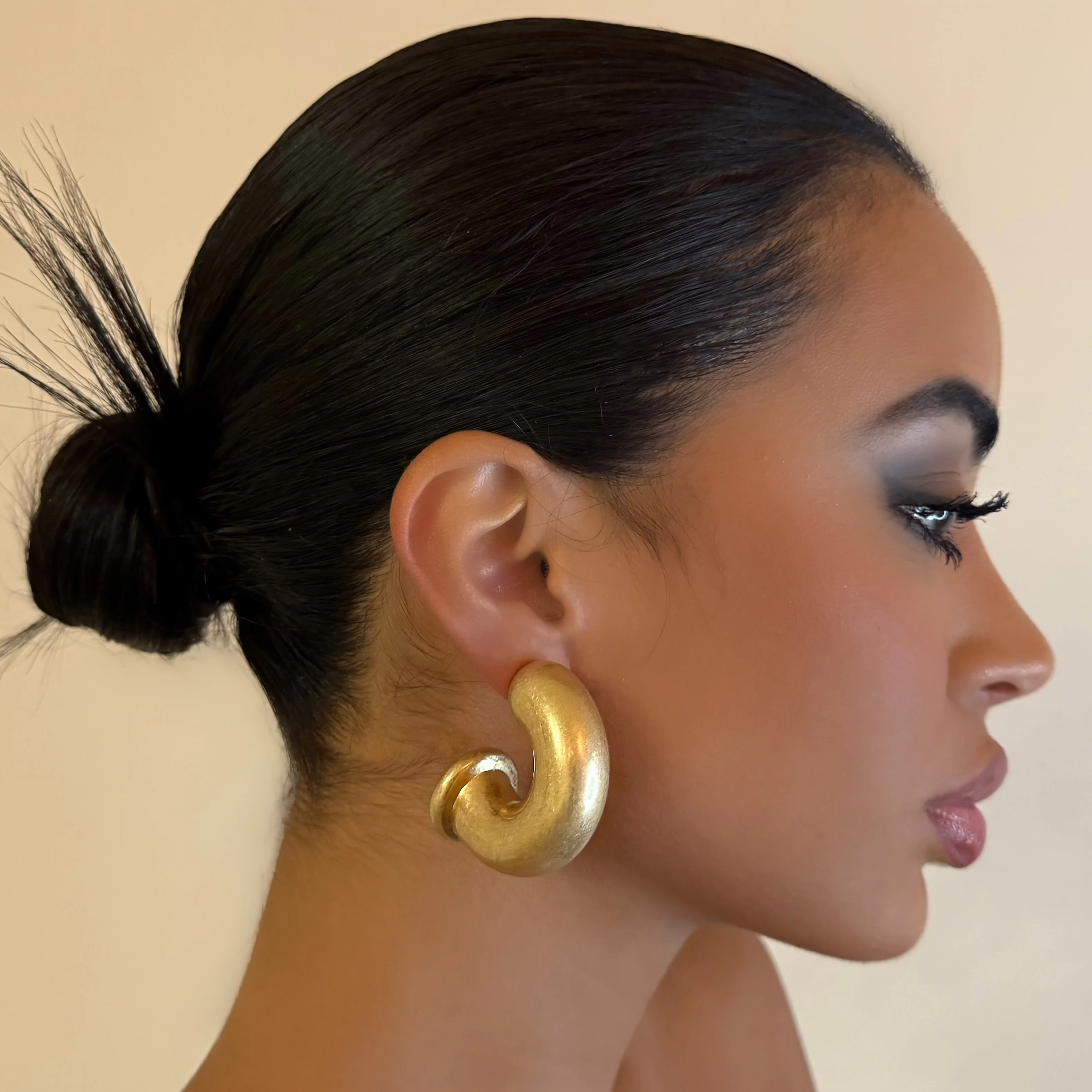The Gold Chunky Loop Hoop