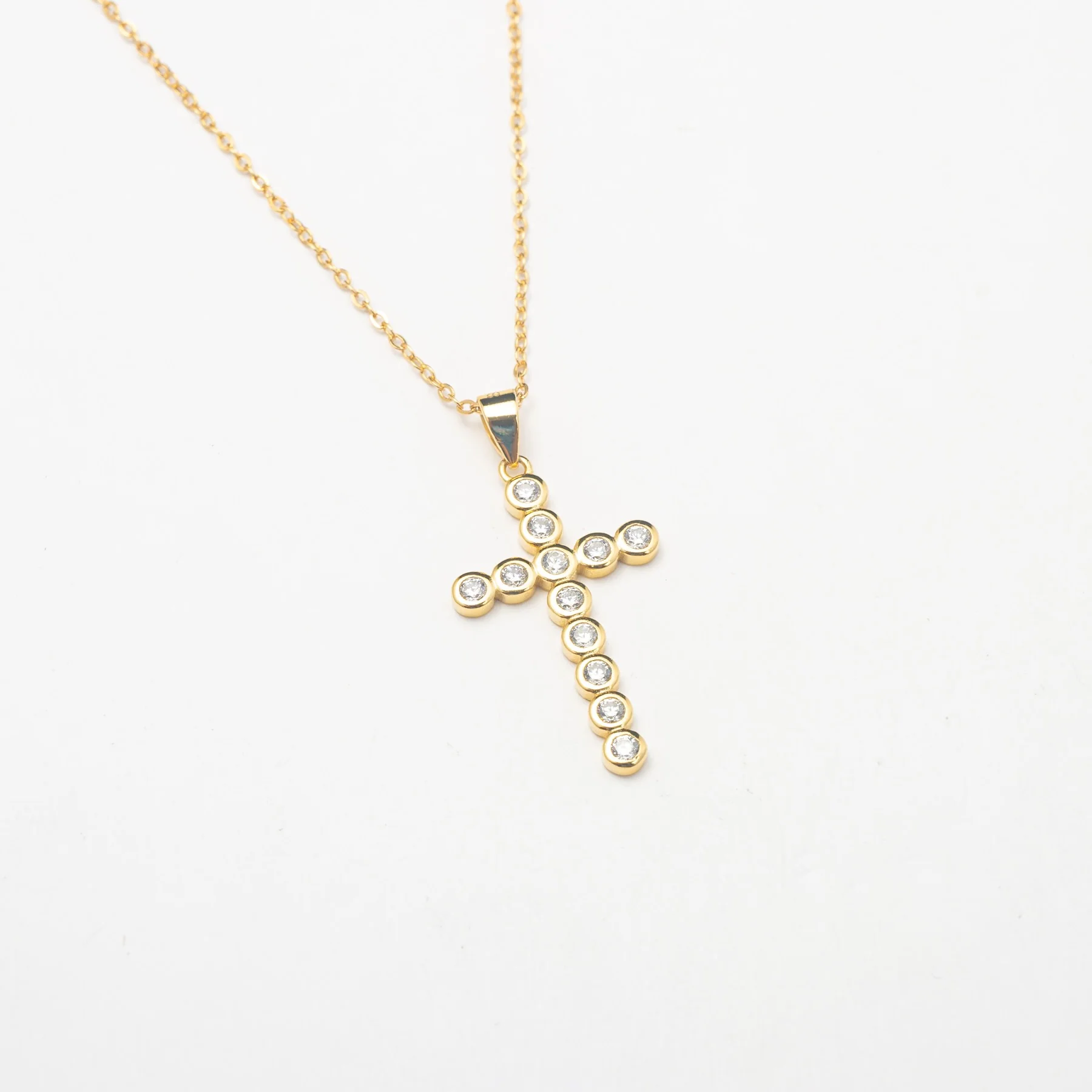 The Gold Circular Cross Neckalace