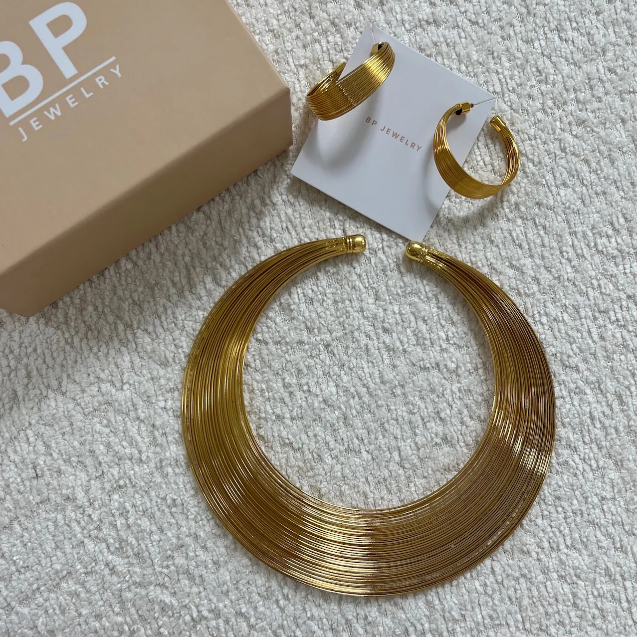The Gold String Choker Set