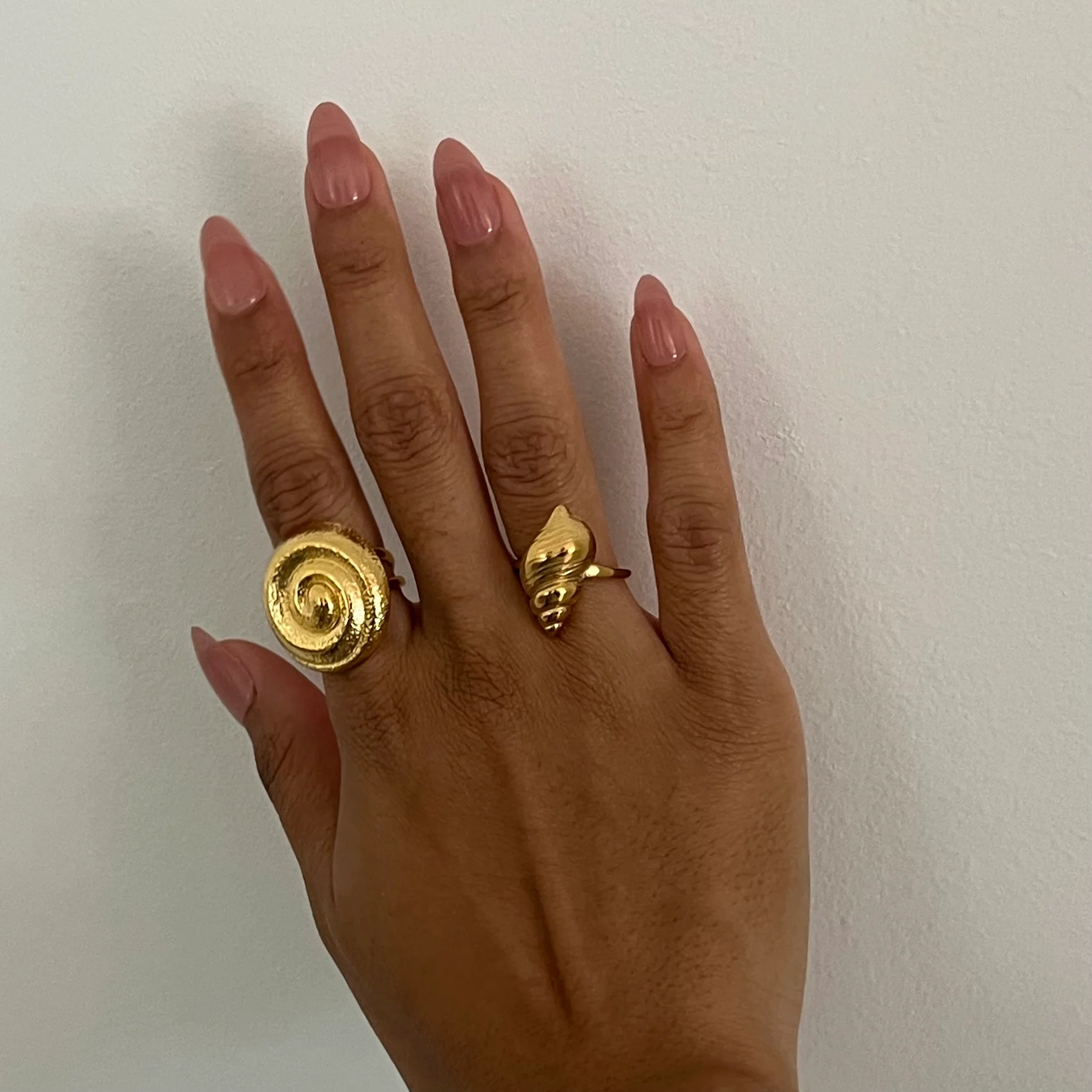 The Gold Swirl Cuff Ring - Image 2