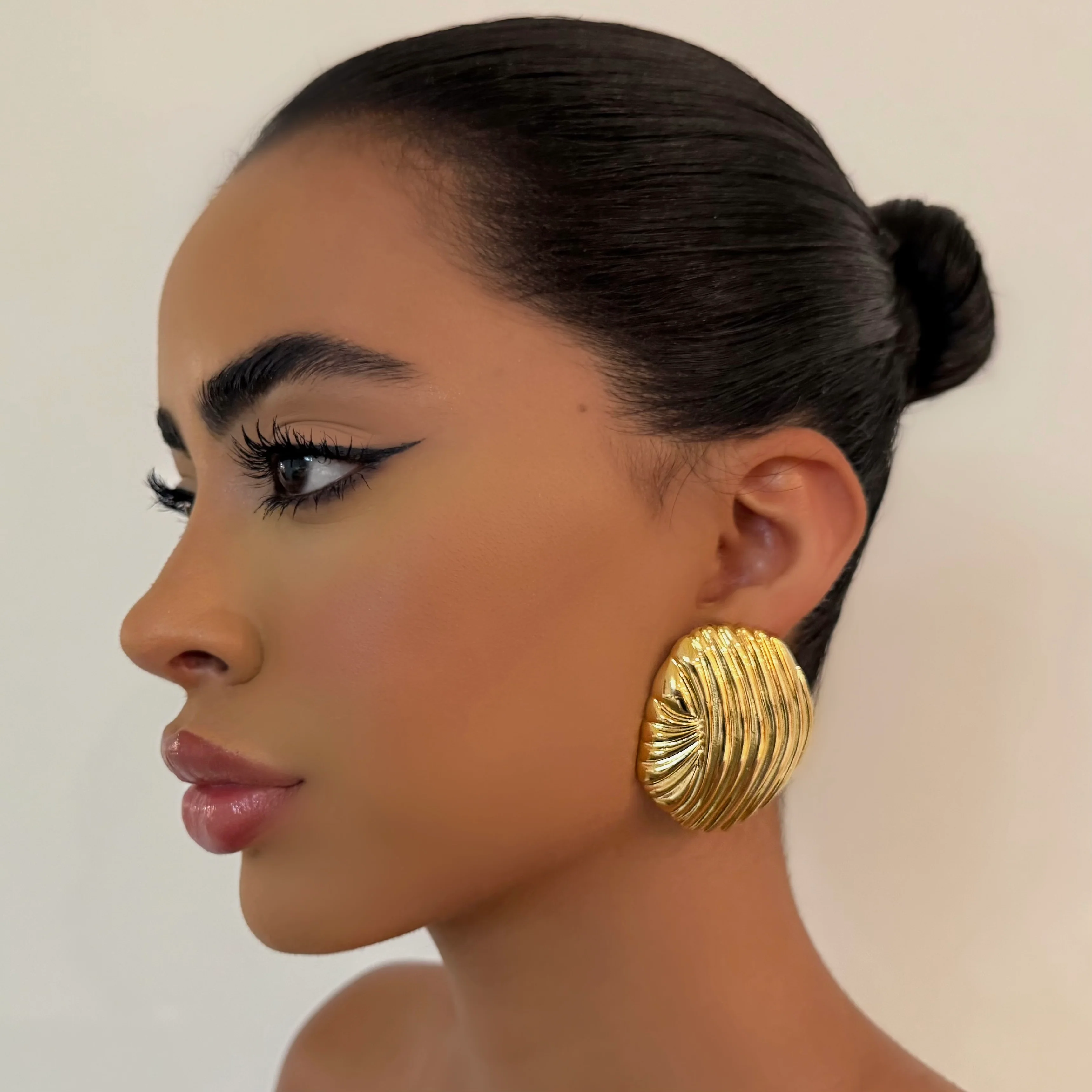The Gold Textured Large Stud