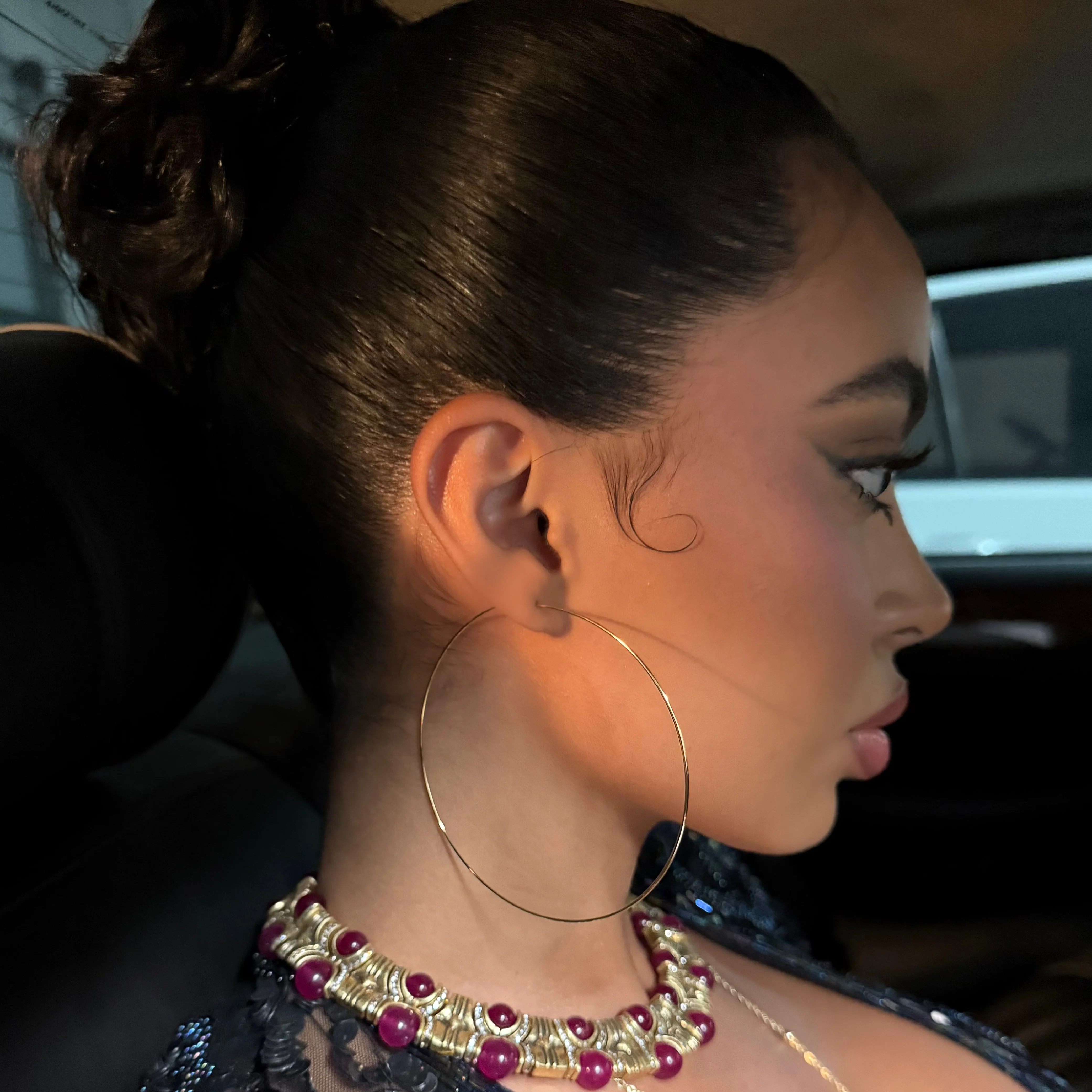 The Maroon Dot Necklace - Image 2