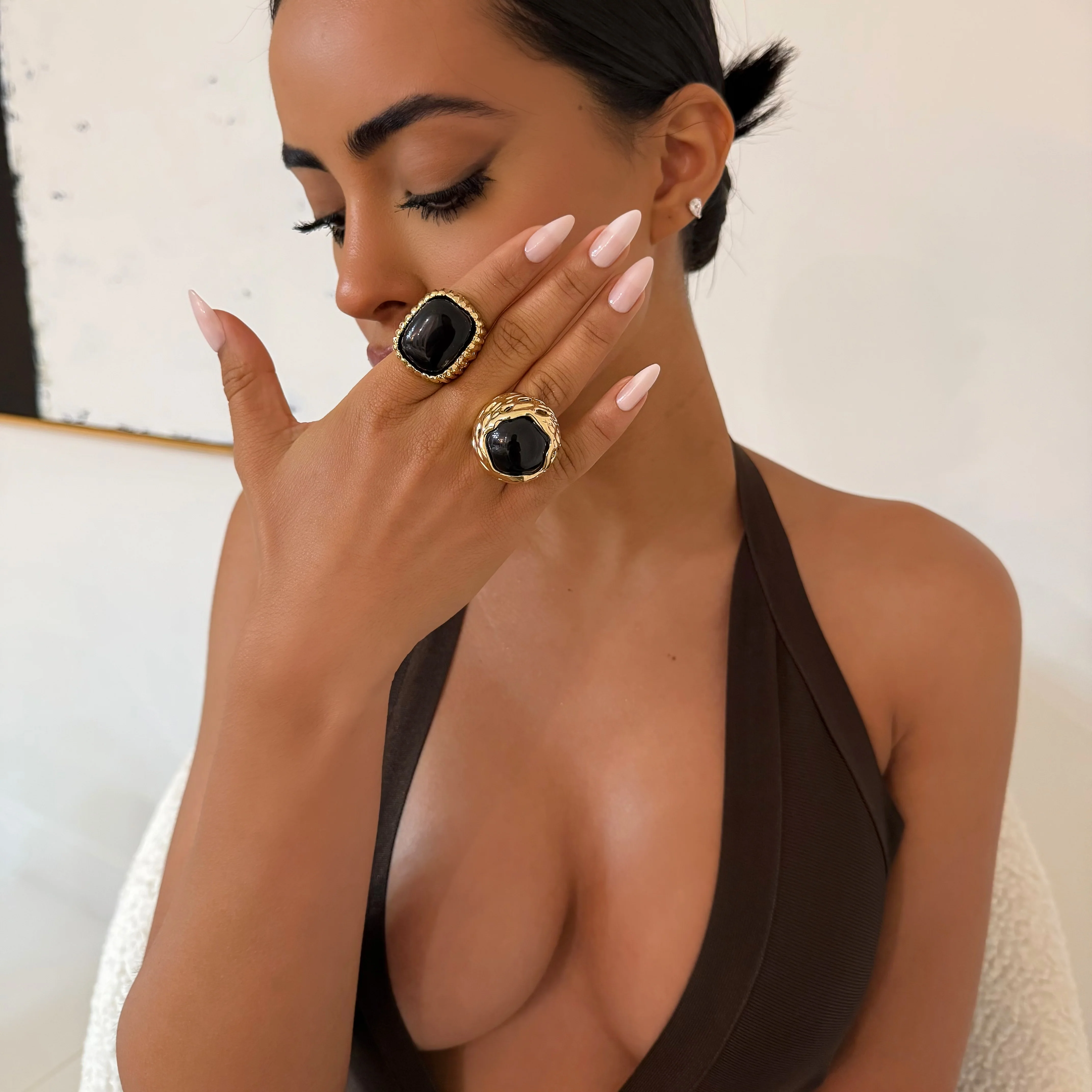 The Maxi Black Melting Rings