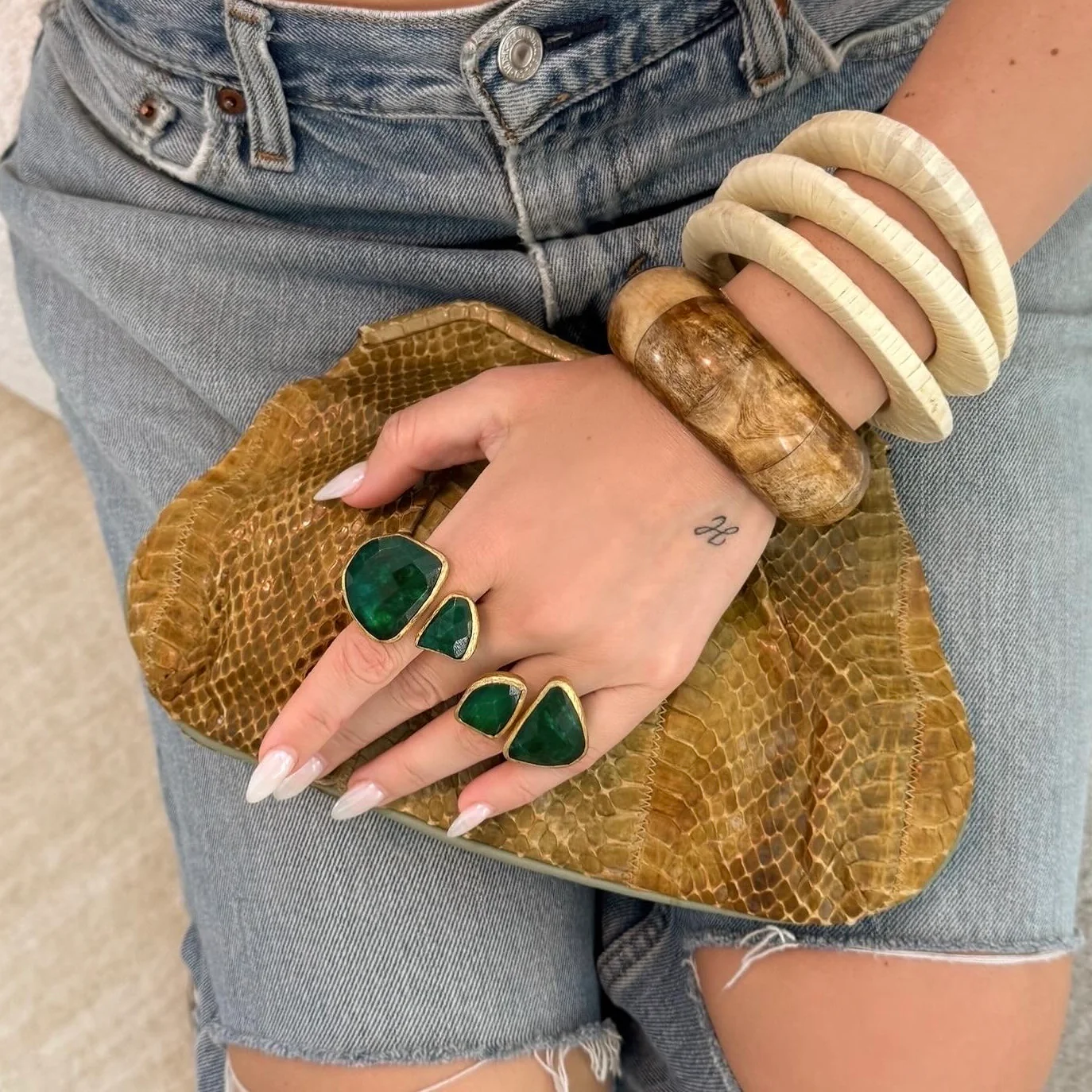 The Neutral Bangles