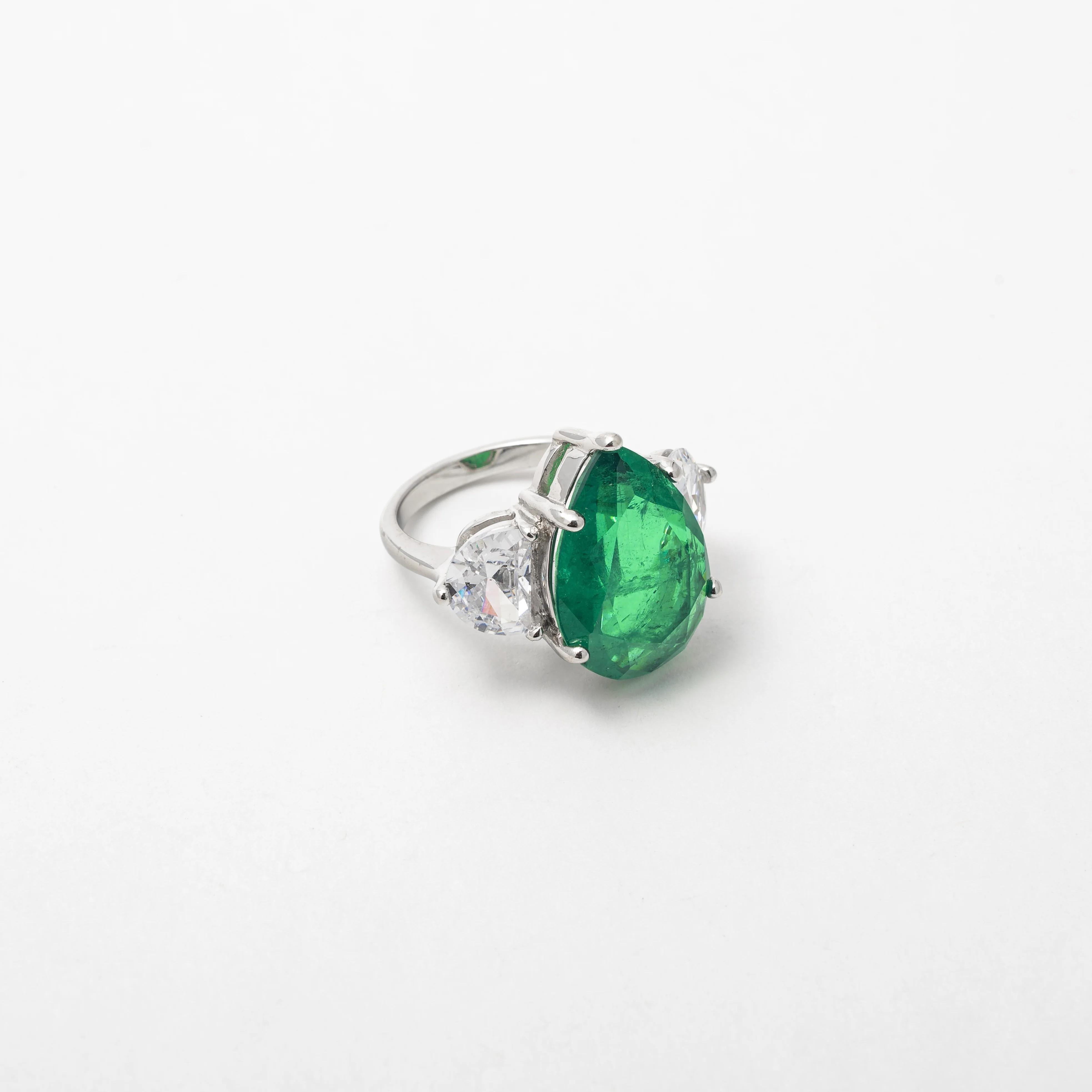 The Royalty Emerald Ring