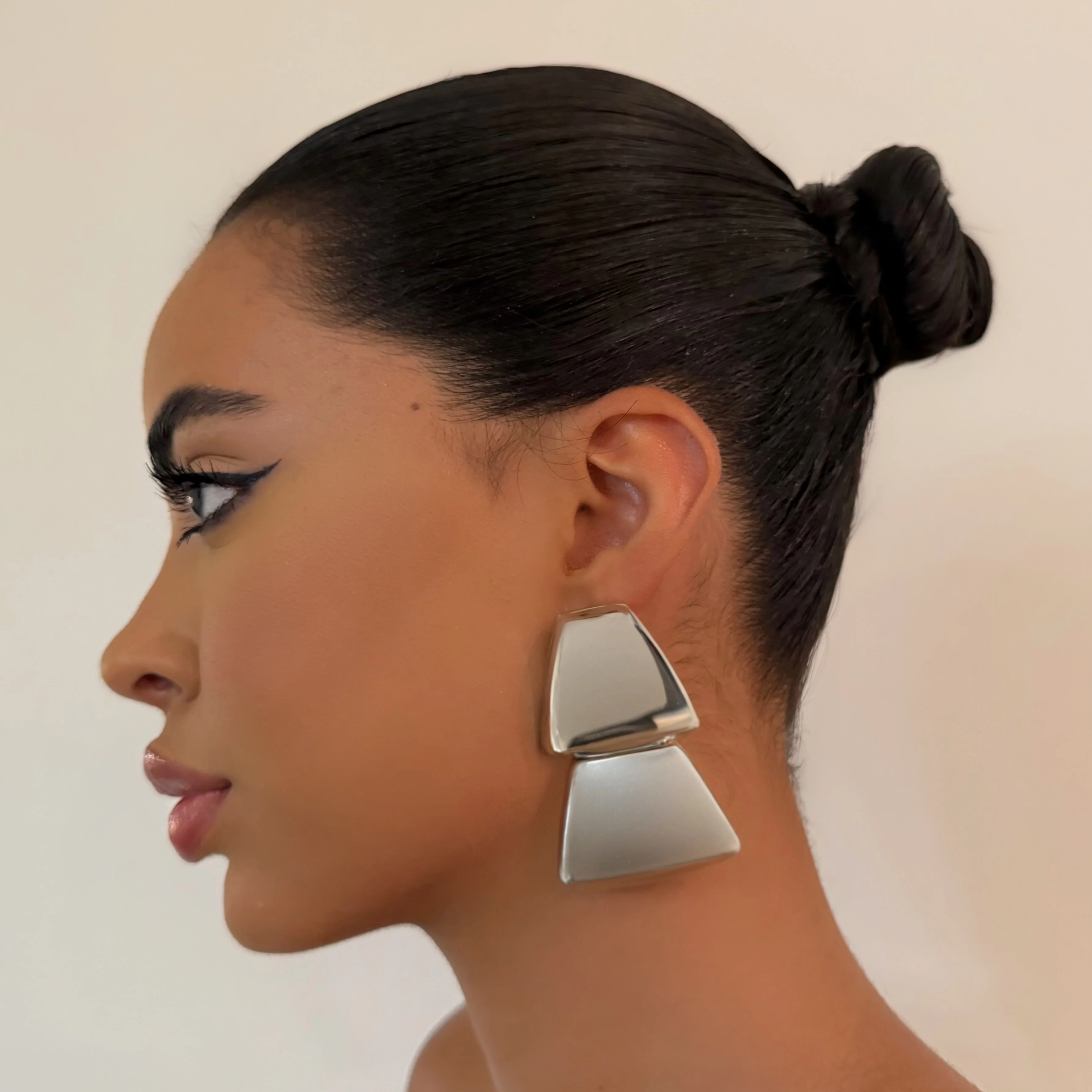The Silver Vintage Drop