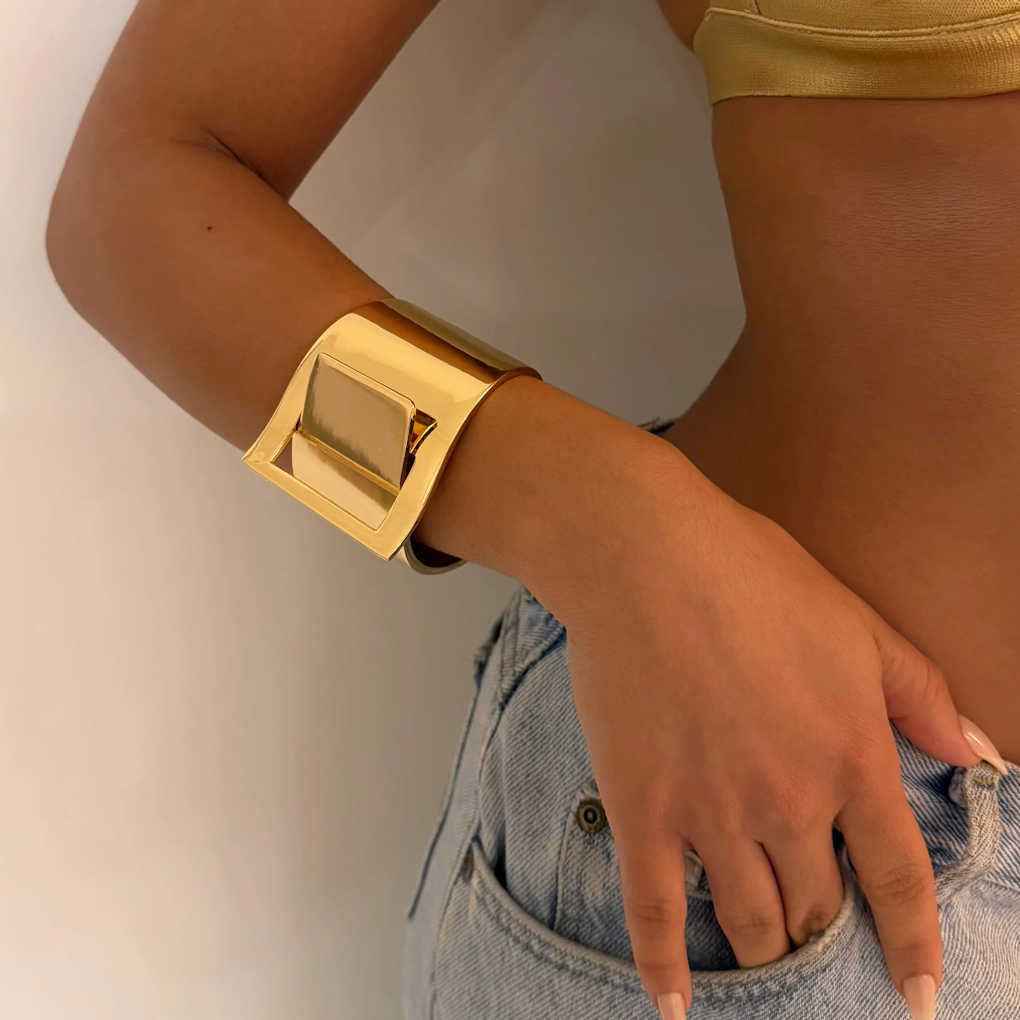 The Solid Gold Bet Cuff