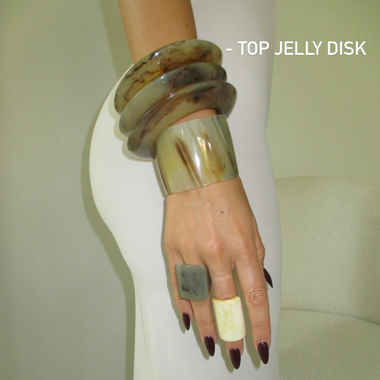 Top Brown Jelly Disk Bangle - Image 2